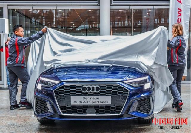 全新奧迪A3 Sportback實車現(xiàn)身，網(wǎng)友：這才是年輕人喜歡的菜