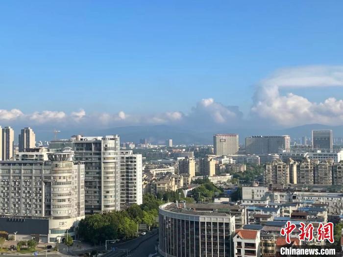 點(diǎn)擊進(jìn)入下一頁