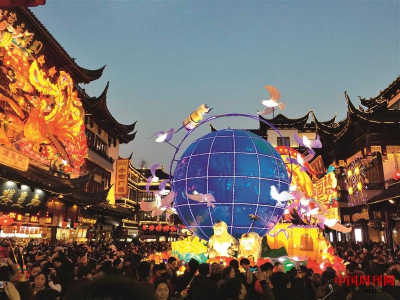 攝圖網(wǎng)_501128549_新年城隍廟燈會(huì)(企業(yè)商用).jpg 攝圖網(wǎng)_501128549_新年城隍廟燈會(huì)(企業(yè)商用).jpg