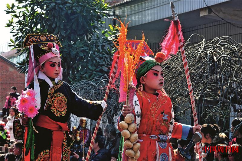 攝圖網(wǎng)_501240891_元宵節(jié)廟會民俗（企業(yè)商用）.jpg
