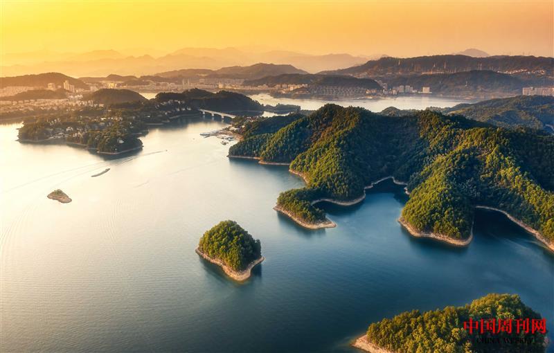 攝圖網(wǎng)_507693896_ 航拍杭州千島湖景區(qū)（企業(yè)商用）.jpg